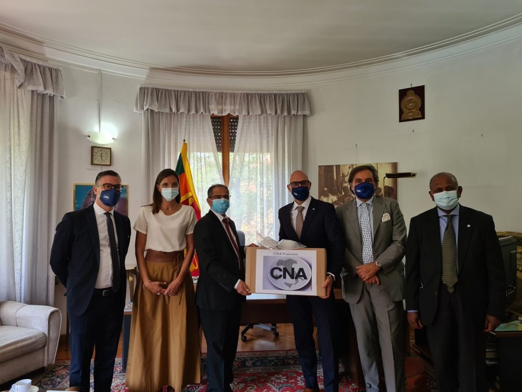 CNA Federmoda dona 10.000 mascherine allo Sri Lanka