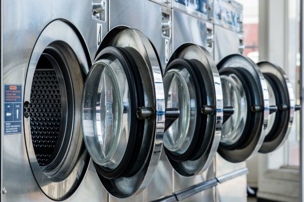 CNA Forlì-Cesena: “Troppi casi di abusivismo tra le lavanderie a gettoni”